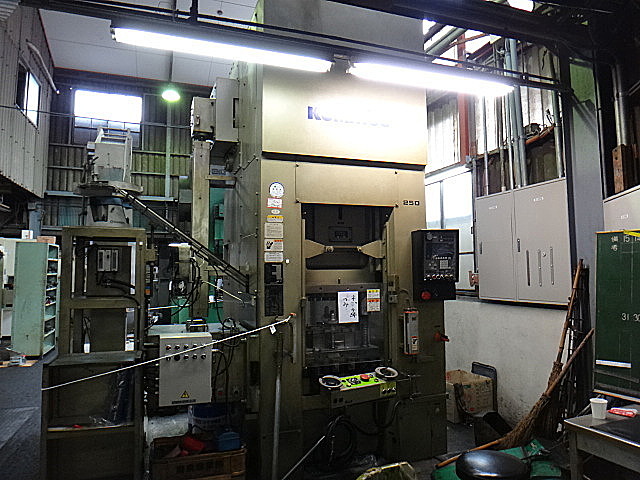G002729 ２５０Ｔ冷間鍛造プレス コマツ LICT250-2_1