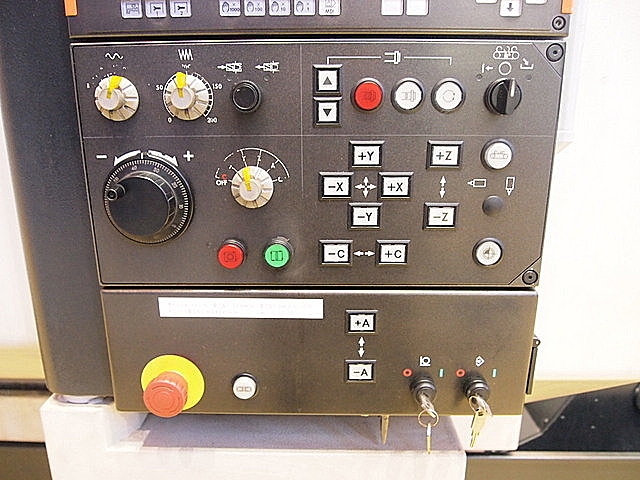 P001922 立型マシニングセンター ヤマザキマザック VARIAXIS 730-5XⅡ_2