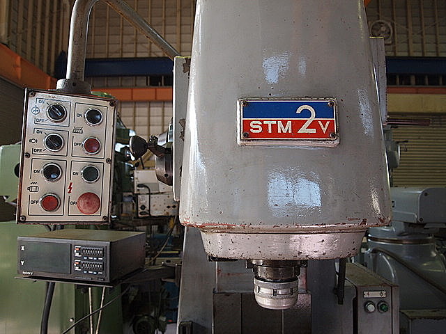 B003083 ひざ型フライス 大隈豊和 STM-2V_2