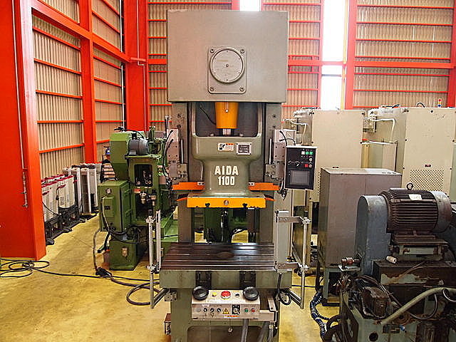 アイダ60tプレス 1980年 AIDA PRESS MACHINE