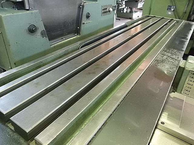 B003073 万能フライス 新潟鉄工 2UMC_6