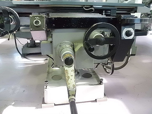 B003062 ひざ型フライス 日立精工 2MW-V_5