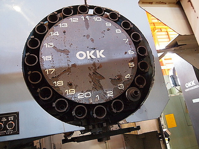 P001826 立型マシニングセンター OKK PCV-40_11