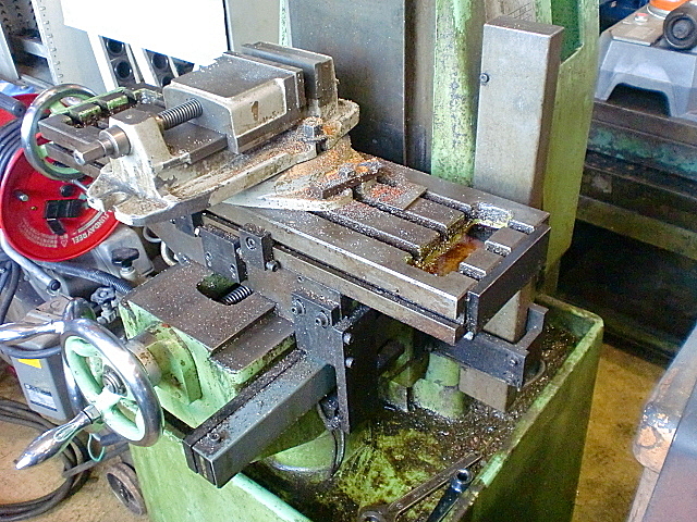 P001712 横フライス 井上工機 IH-600_3