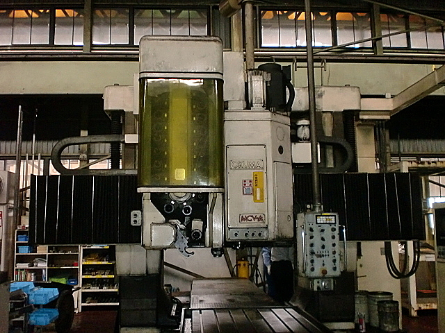 G002673 門型マシニングセンター オークマ MCV-16A_1