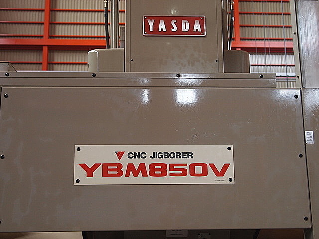 P001673 立型マシニングセンター 安田工業 YBM-850V2_2