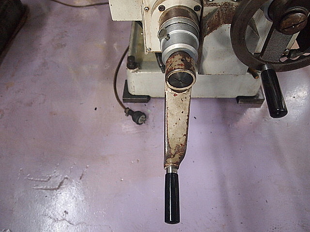 B003009 ひざ型フライス 日立精工 2MW-V_6