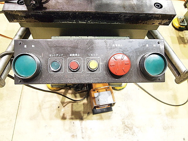 P001638 Ｃ型プレス アマダ TP-15AX_4