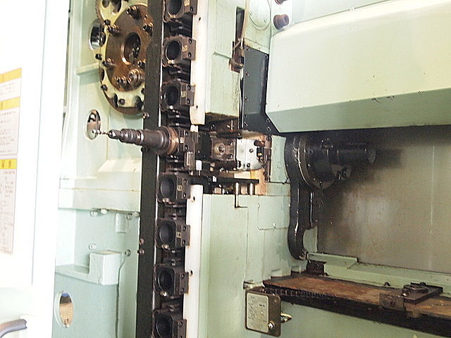 P900087 横型マシニングセンター オークマ MA40HA_17