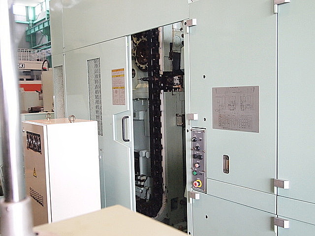 P900087 横型マシニングセンター オークマ MA40HA_18