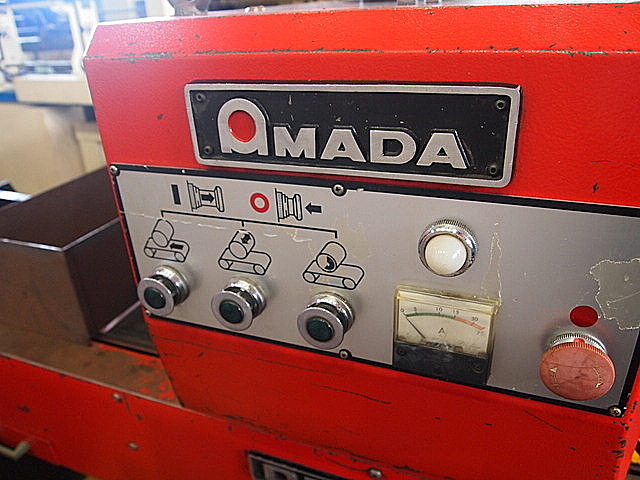 P001654 バリ取り機 アマダ DB-610 | 株式会社 小林機械 P001654 バリ取り機 アマダ DB-610 | 株式会社 小林機械