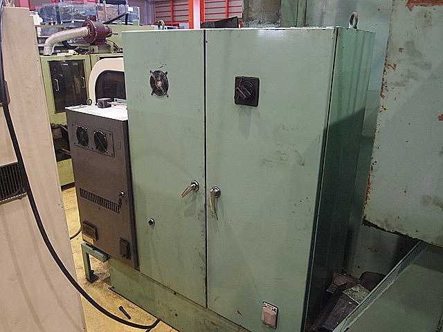 P001598 フラット型ＮＣ旋盤 中部工機 FN150_9