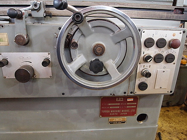 P001605 万能円筒研削盤 豊田工機 GUS30×50_9