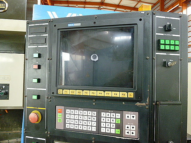 C001523 立型マシニングセンター 日立精機 VM40Ⅱ_9