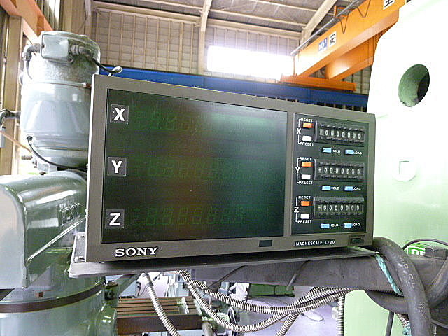 P010073 横フライス OKK MH-2P_6