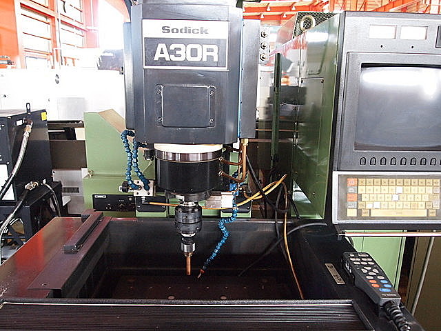 P001464 ＮＣ放電加工機 ソディック A30R_1