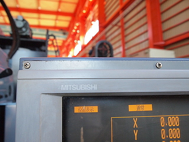 P001292 簡易型ＮＣフライス OKK RRM-2V_9
