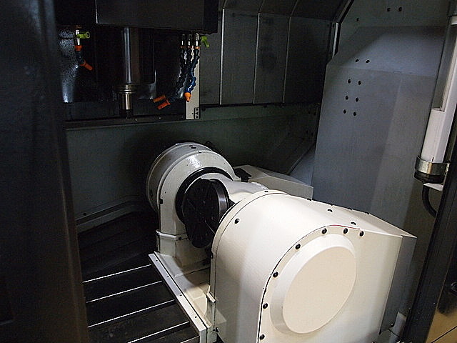 P001267 五軸加工機 牧野フライス製作所 V33-5XB_4