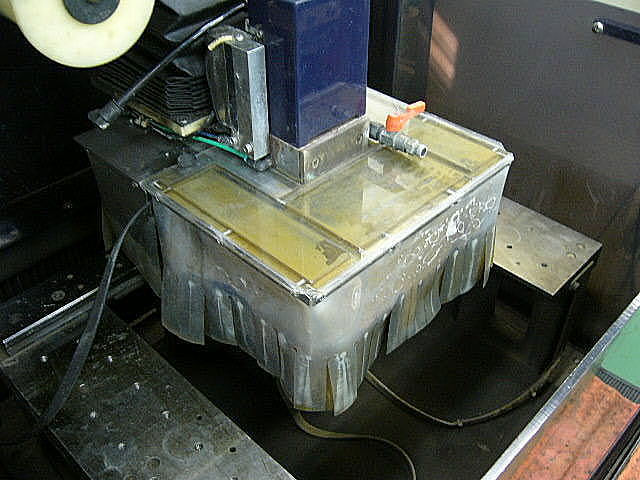 G002583 ＮＣワイヤーカット 牧野フライス製作所 EE3_4