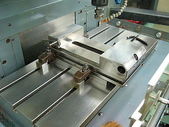 B002948 ＮＣフライス 牧野フライス製作所 KEV-55_3