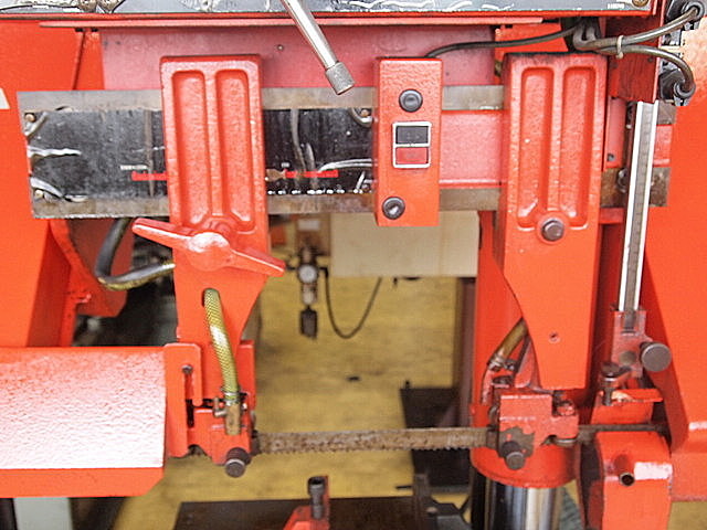 P010074 バンドソー アマダ H-250H_2