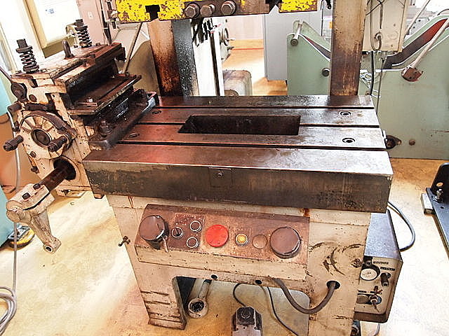 P001057 Ｃ型プレス コマツ OBS60-2_4