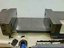A016654 精密マシンバイス 津田駒 VR-200 | 株式会社 小林機械