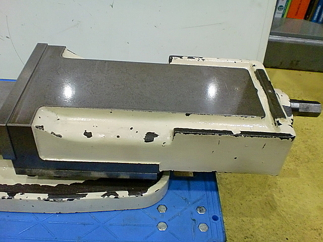 A016654 精密マシンバイス 津田駒 VR-200 | 株式会社 小林機械 A016654 精密マシンバイス 津田駒 VR-200 | 株式会社 小林機械