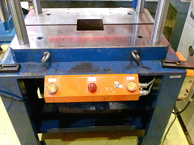 A016312 油圧プレス JAM HGP1000_3