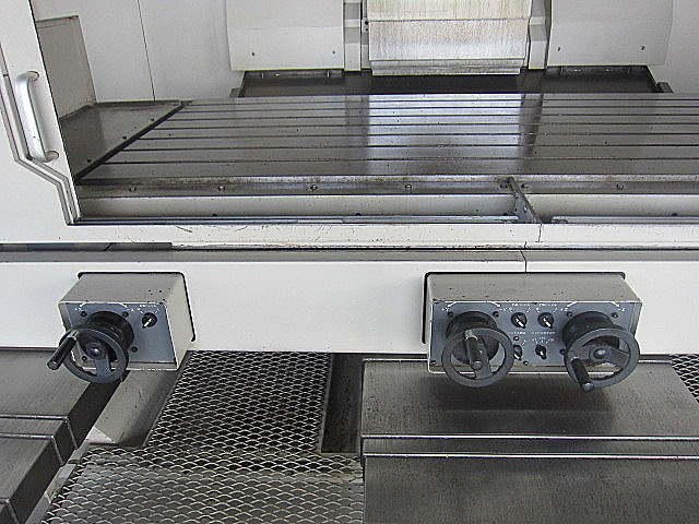 P010025 立型マシニングセンター 大隈豊和 MILLAC-1052V_7