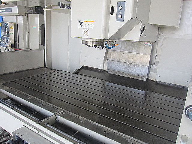 P010025 立型マシニングセンター 大隈豊和 MILLAC-1052V_9