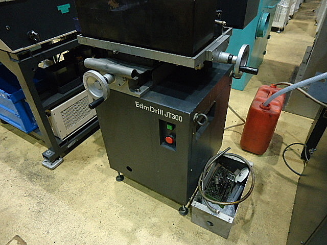 P010018 細穴放電加工機 ELENIX JT300_2