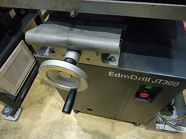 P010018 細穴放電加工機 ELENIX JT300_7