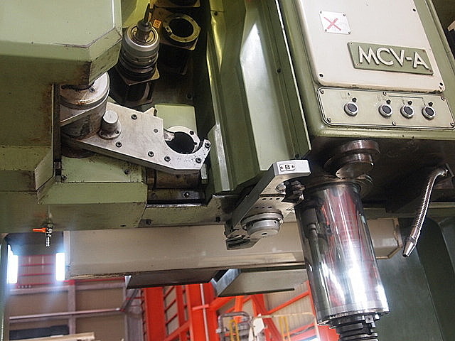 P000825 門型マシニングセンター オークマ MCV-16A_5
