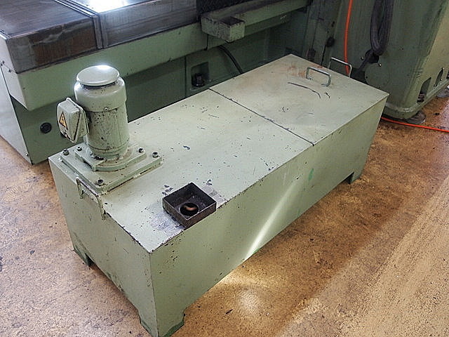 P000825 門型マシニングセンター オークマ MCV-16A_10