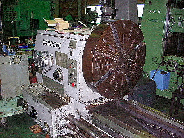 G002261 長尺旋盤 大日金属工業 DMEM-102×600_5