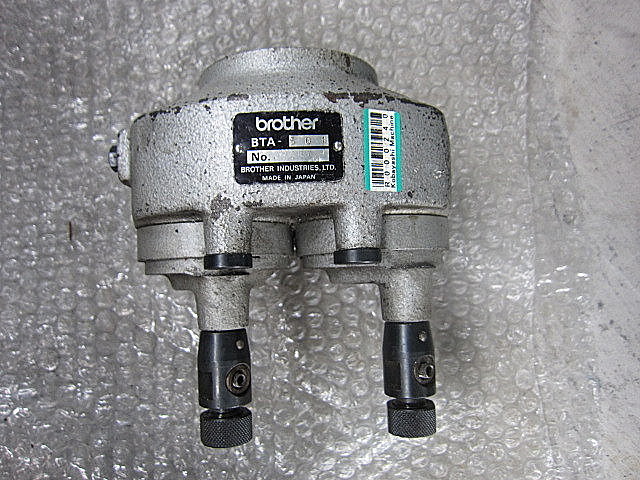 R000241 2軸アタッチメント1山 ブラザー BTA-501 | 株式会社 小林機械