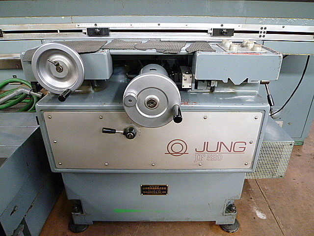 C001343 平面研削盤 JUNG JF520MS_3
