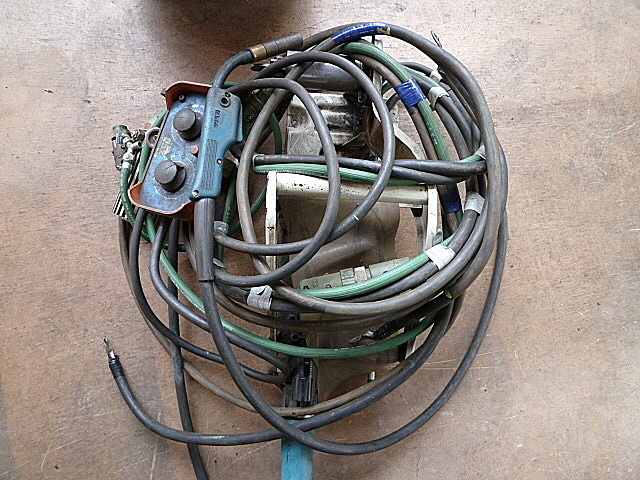 C001342 半自動溶接機 ダイヘン CPV-350 | 株式会社 小林機械 C001342 半自動溶接機 ダイヘン CPV-350 | 株式会社 小林機械