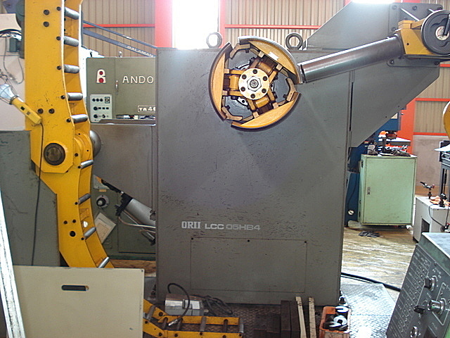 P000346 Ｃ型プレス コマツ OBW200-2BM_21