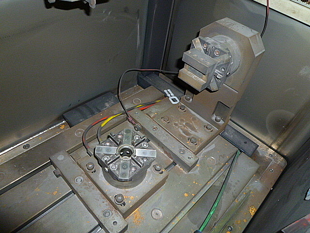 J001180 放電加工機 牧野フライス製作所 EDNC32H-ROBO_1
