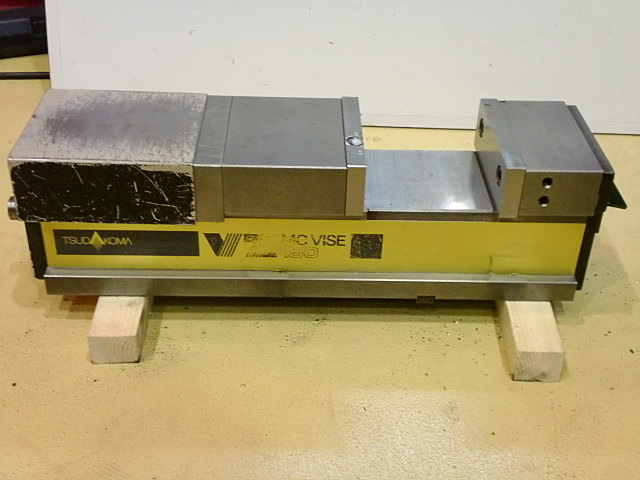 小林 Hot Sale D6h D6r Bulldozer Track Shoe Single Grouser Shoe Shoe 196