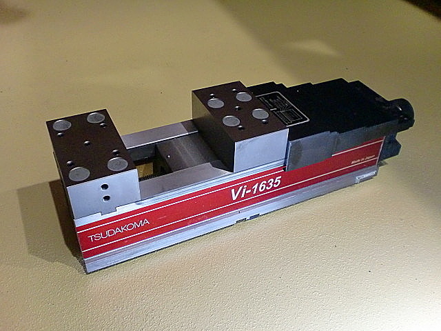 A012989 メカ増力マシンバイス 津田駒 Vi-1635_1