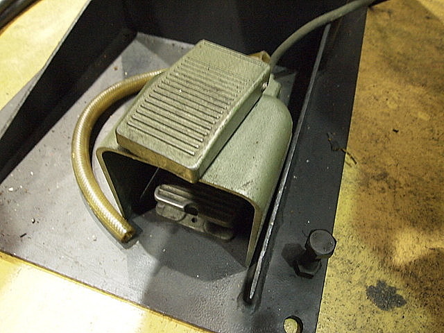 E001611 スポット溶接機 アマダ ID-80-ST_10