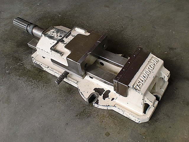 E001199 油圧バイス 津田駒 VH-175_1