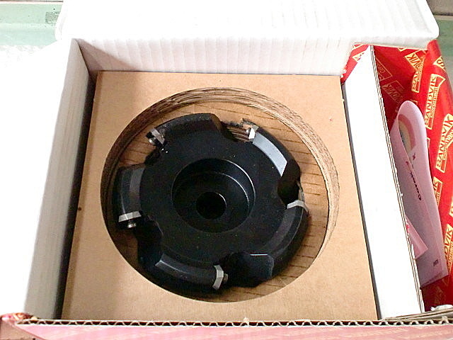 A012265 フェイスミル サンドビック RA245-100J31.75-12L_1