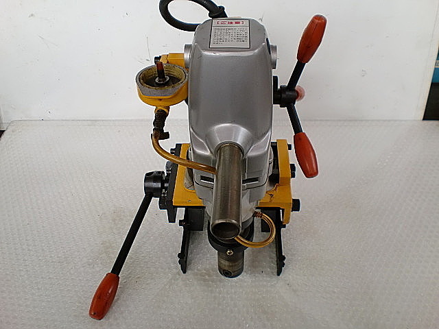 A007564 アトラミニエース 日東工器 AM-22_3