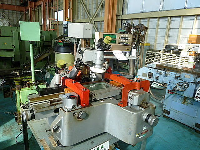 B002236 万能測定顕微鏡 山本マシン UIM-21_1