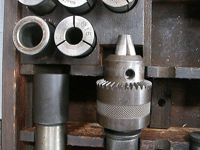 A008904 φ32コレットセット --_9