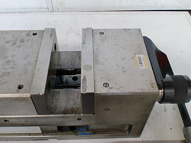 A011628 ロックタイト精密マシンバイス ナベヤ LTFV-150H_31